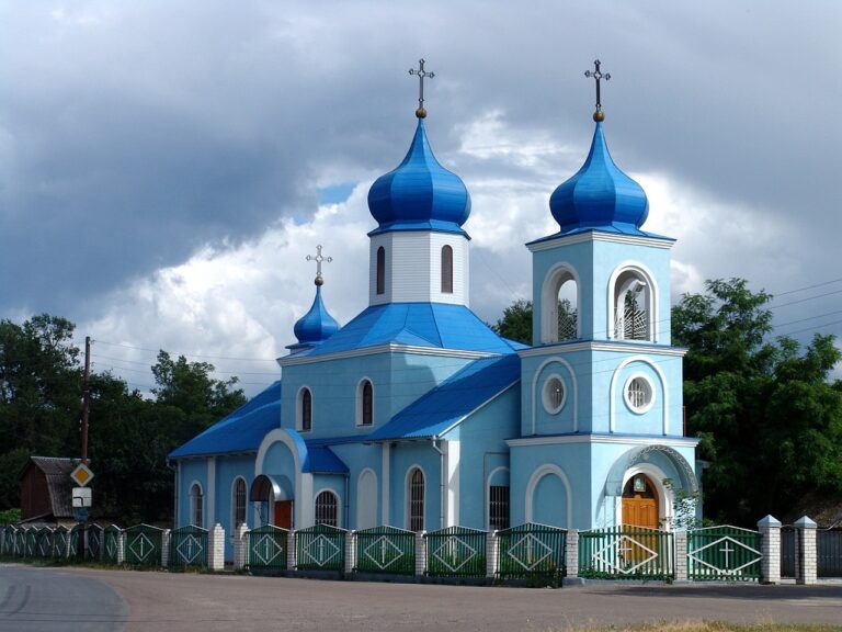 moldova, church, sky-85717.jpg